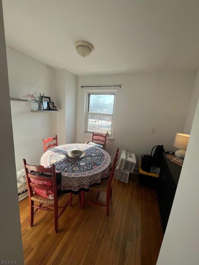 Photo - 1480 Terrace Cir