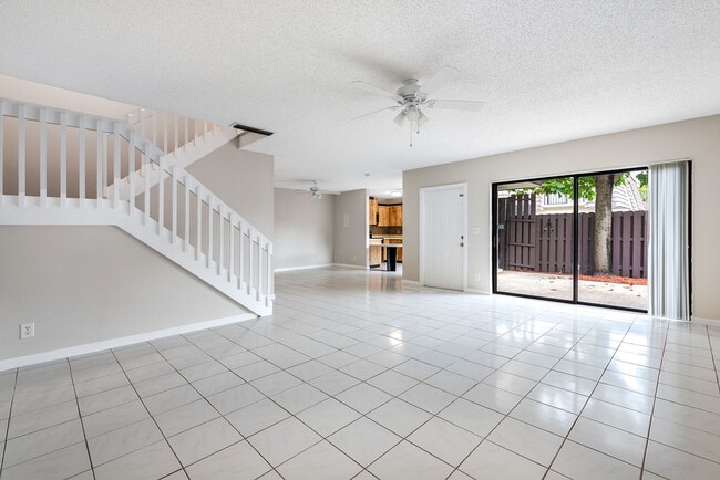 Photo - 1761 N Congress Ave