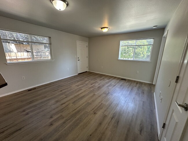 Photo - 1205 N Hartman St