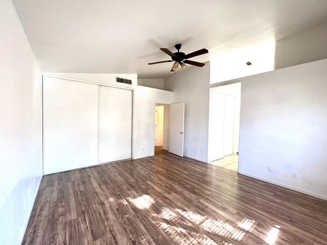 Photo - 3639 Russian Olive St