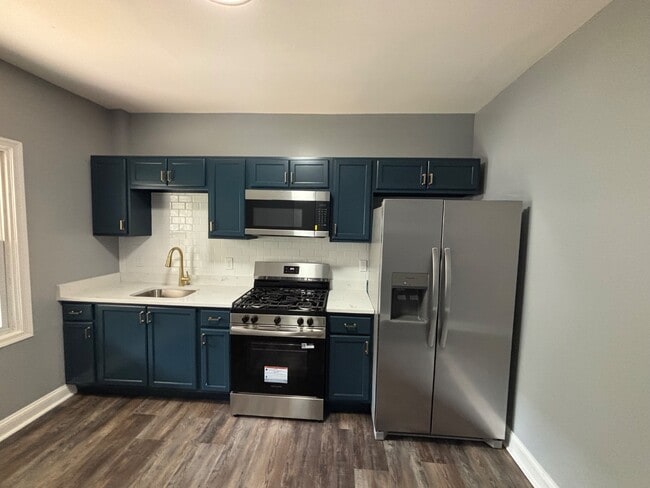 Photo - 2021 E Lanvale St