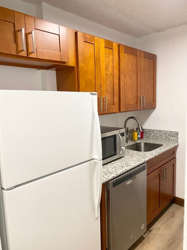 Photo - Pearlridge Gardens & Tower:1 Bdrm 1 Bath C...