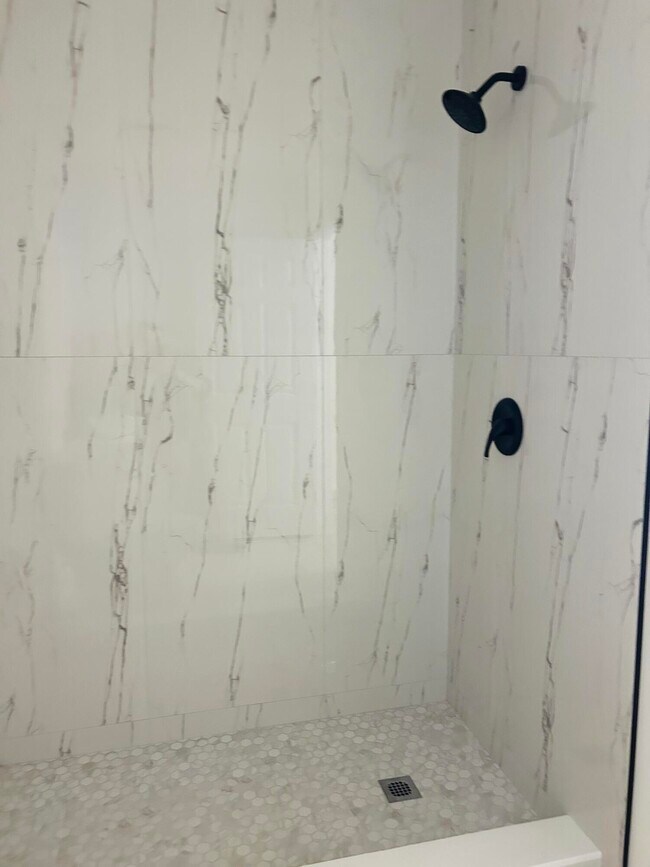 Photo - 12026 Suellen Cir Unidad B