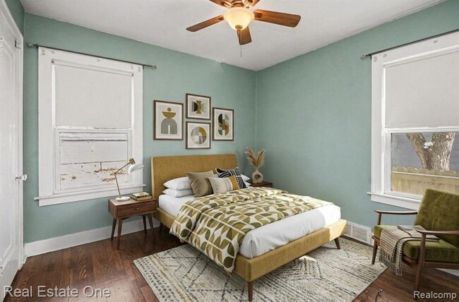 Photo - 1105 E Fifth St