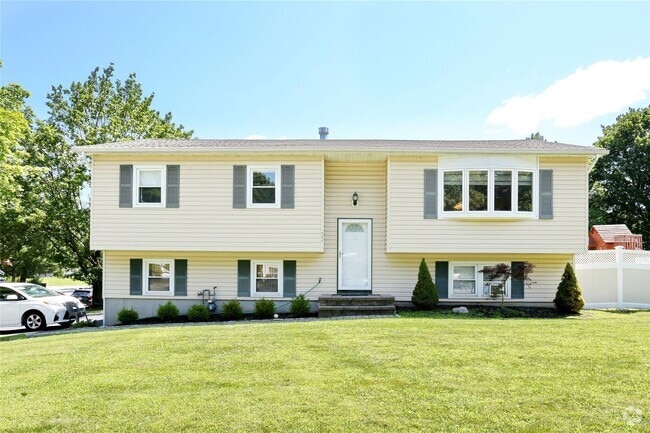 Building Photo - 22 Woodridge Dr Rental