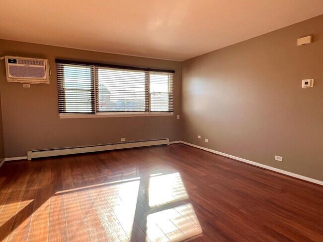 Photo - 637 Pasadena Ave Unidad 2W