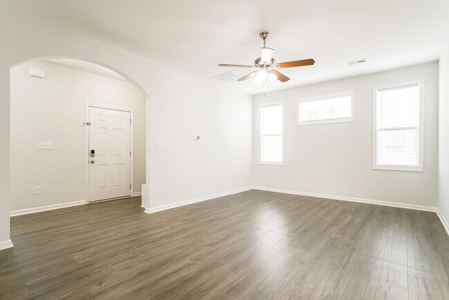 Photo - 106 Rosemary St