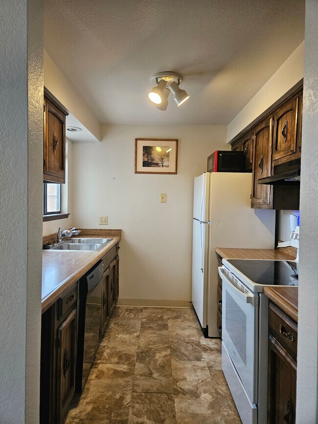 Photo - 1839 Peachtree Ln Unidad 3