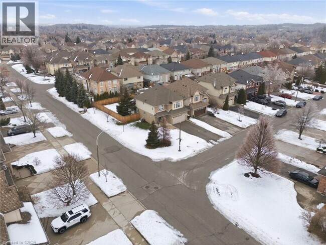 Photo - 3 Holkham Ave