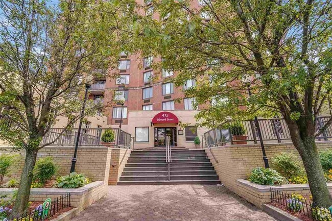 Building Photo - 415 Newark St. Unit 7A Rental