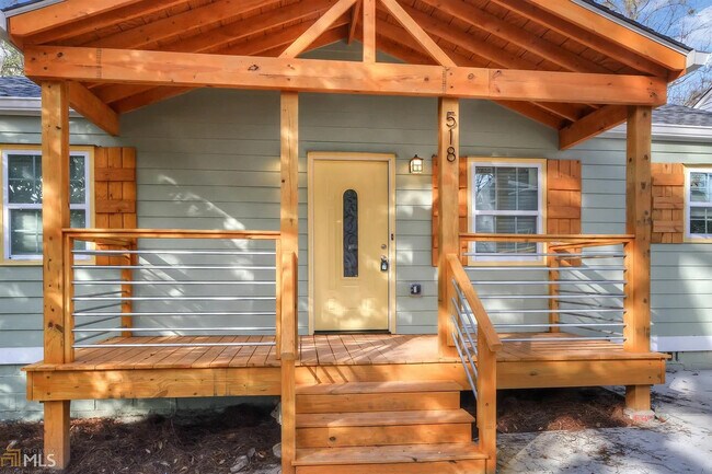 Photo - Room in House on Pelton Pl NW