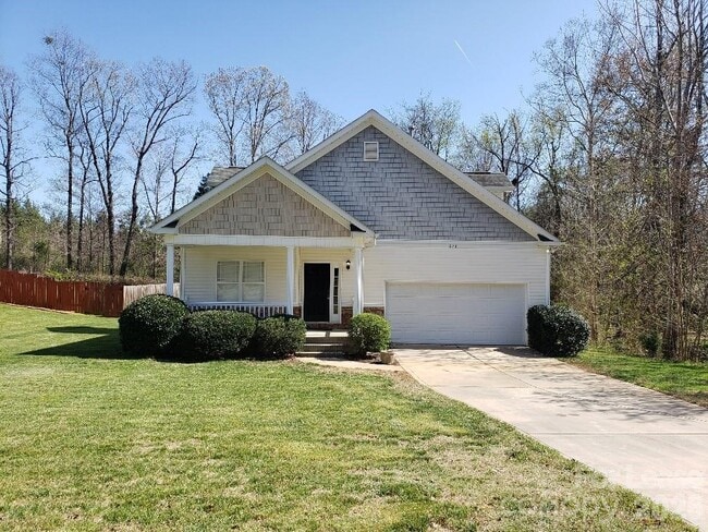 Photo - 626 Neal Dr