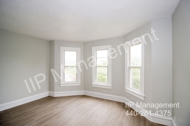 Photo - 320 Crosby St