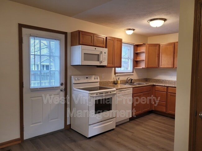 Photo - 219 Cardinal Wy