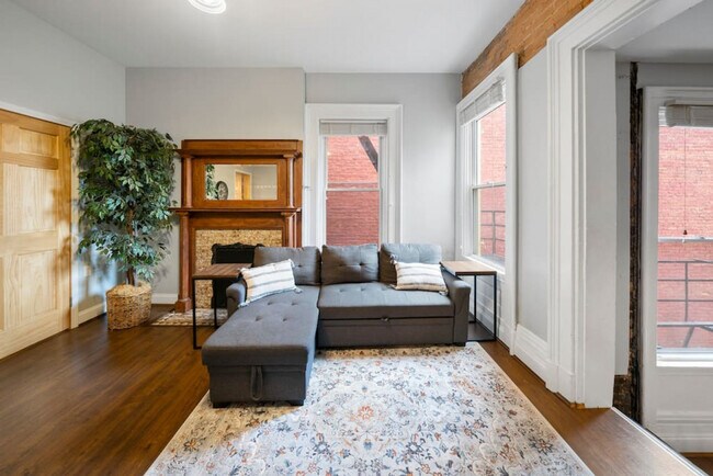 835 Dayton St Unit SI FL2-ID1056109P