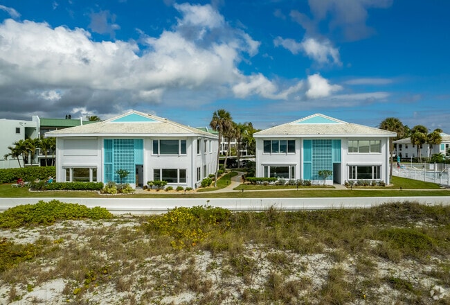 Photo - Martinique North Condominiums