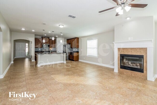 Photo - 485 Glendale Ln