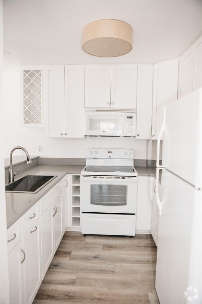 Building Photo - 681 Diamond Way Rental