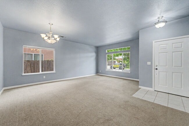Photo - 3 bedroom 2 bath 1612 sq ft home located in Yuba City