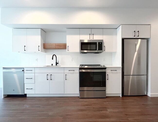 Photo - Spur Apartments