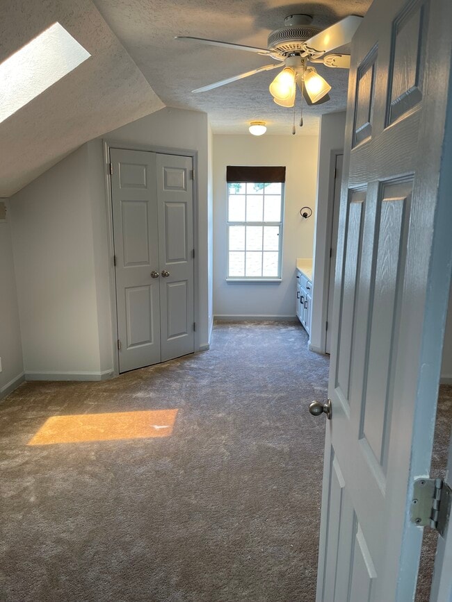 Photo - 5244 Village Trce