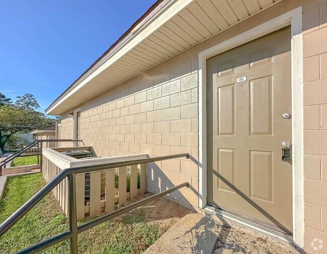 Building Photo - 2241 W Pensacola St Unit 56 Rental