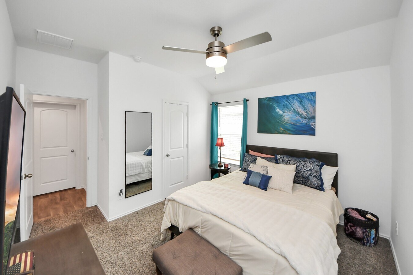 Photo - 403 Blanco Ln