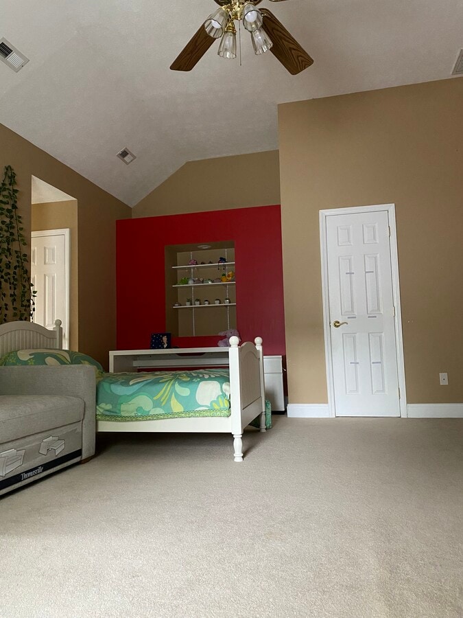 Photo - 313 Blacksmith Arch