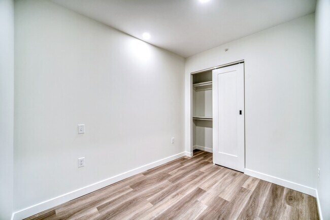 Photo - 5415 Cogswell St Unit 912