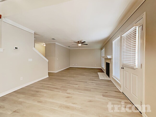 Photo - 1220 Idlewood