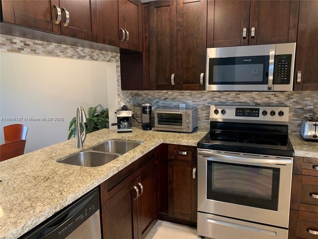 Photo - 15705 W Waterside Cir Unit 203