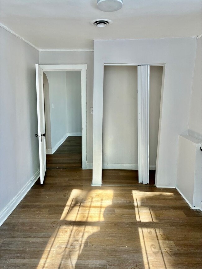 Photo - 6900 S Jeffery Blvd Unit Garden