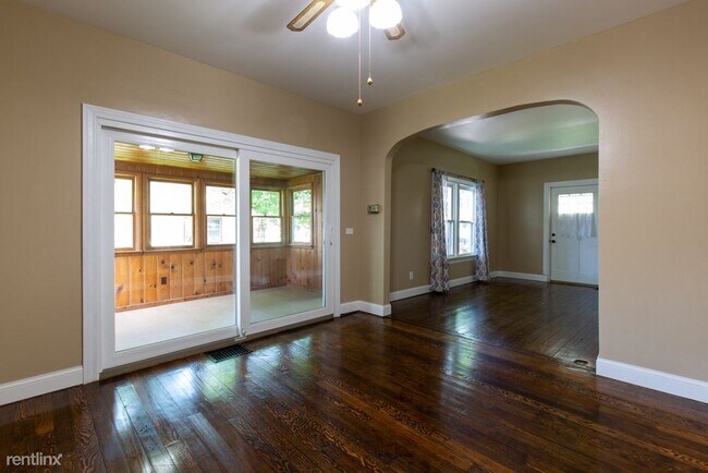 3 br, 1 bath Duplex - 609 Jefferson St