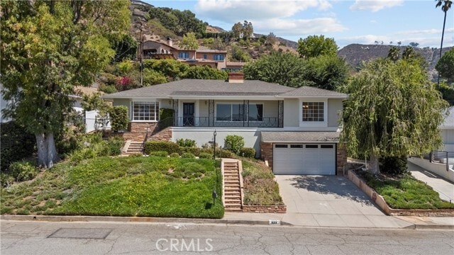 Photo - 523 Meadows Dr