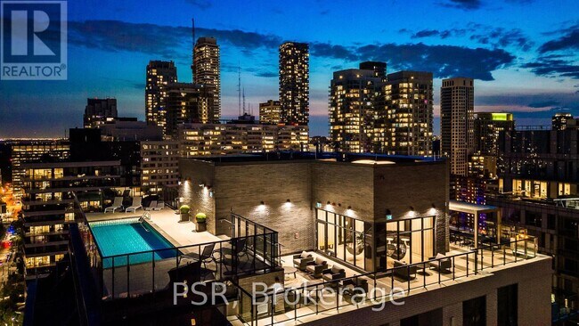 Photo - 71 Redpath Ave Unité 1305