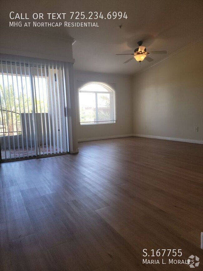 Building Photo - Great 2 Bedroom Condo ! 2 Weeks FREE Rent