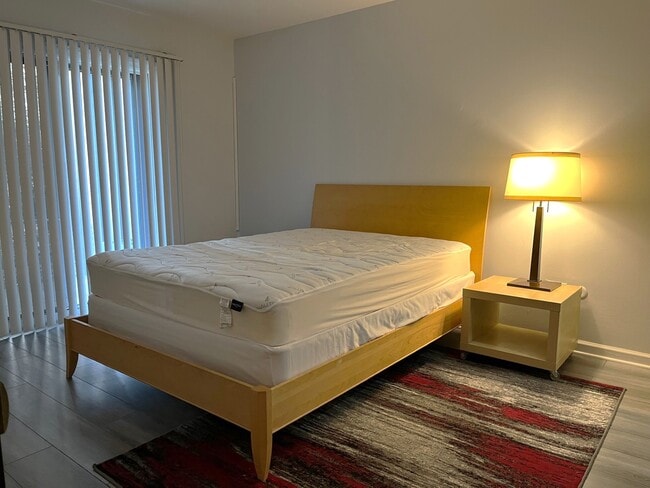 Photo - 6105 Knoll Valley Dr Unit 104