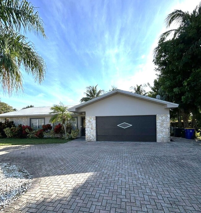 4Bed/ 2Bath Home W/ Boat Dock - Treasure i... - 4Bed/ 2Bath Home W/ Boat Dock - Treasure i...