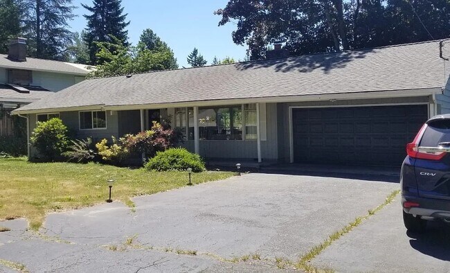 Photo - 16605 NE 87th St