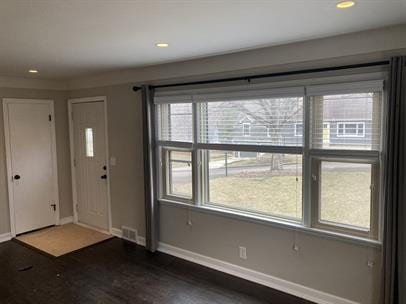 Building Photo - Minnetonka Home: 3-Bedroom Retreat with Finished Basement & Hardwood Floors 9/1