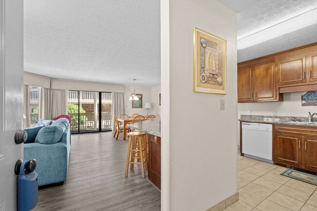 Photo - 2805B N Ocean Blvd Unidad SI FL1-ID1308944P