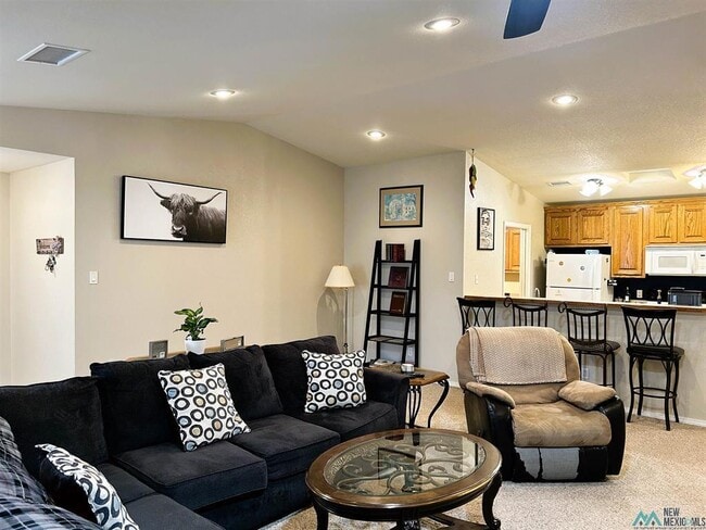 Photo - 3206 N Richardson Ave