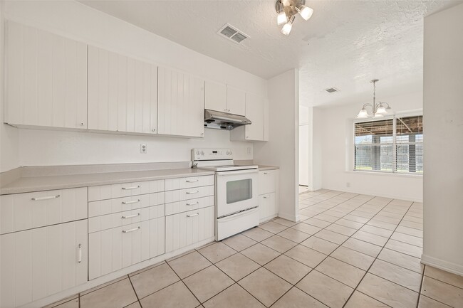 Photo - 2803 Fir Crest Ct