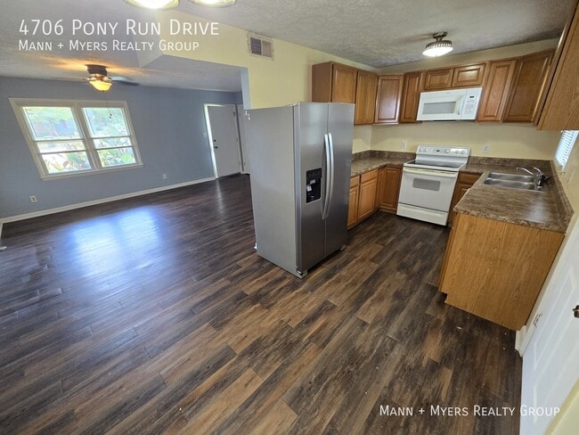 4706 Pony Run Dr
