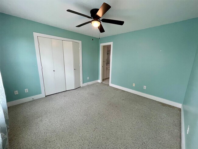 Photo - 5901 Fairdale Ln