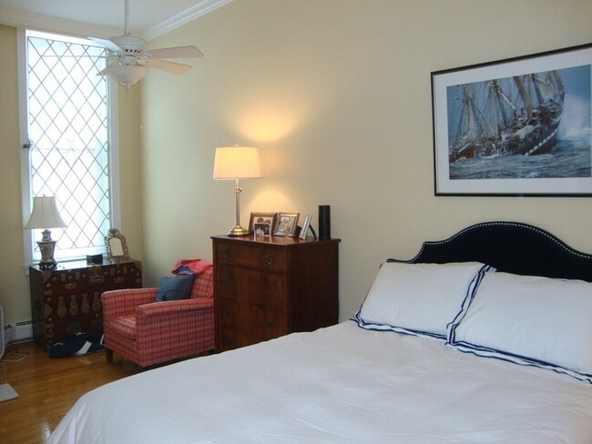 Photo - 271 Beacon St Unidad 2