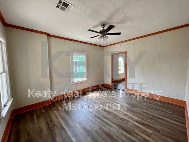 Photo - 510 Lamar St