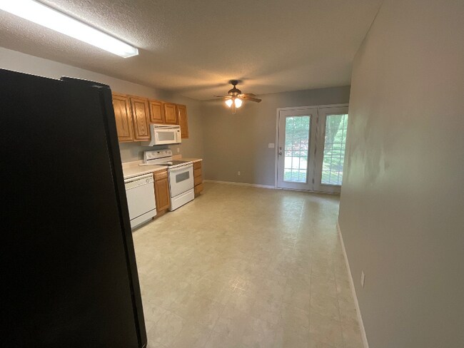 Photo - 45 Tulip Grove Cir