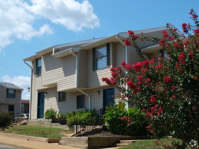 Building Photo - Richfield Place Apartments