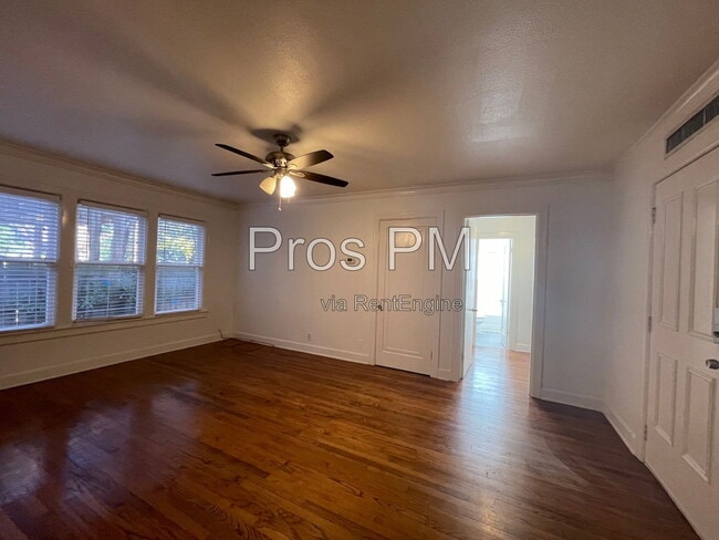 4000 Hawthorne Ave Unit 04